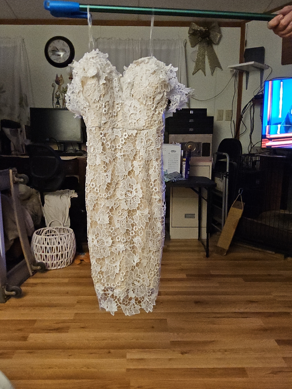 Elegant Lace Off-Shoulder Dress - Ivory/Nude